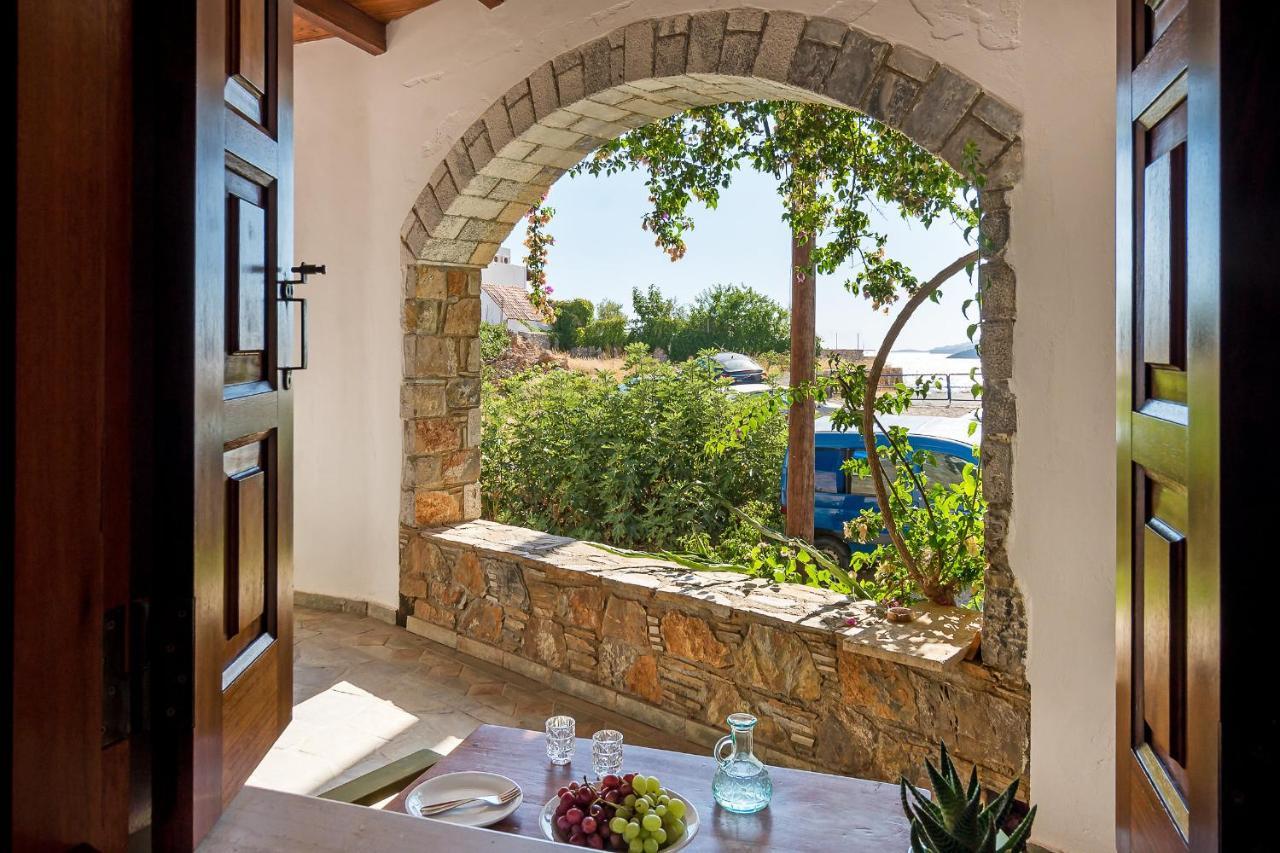 Samaria Studios Khora Sfakion Exterior photo
